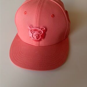 Chicago Cubs SGA Pink 1994 Logo, 2023‎ Bleacher Baseball Cap Hat
